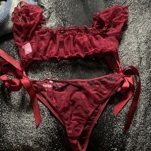 Ditsy Floral Mesh Shear Lingerie Set Burgundy S/4
